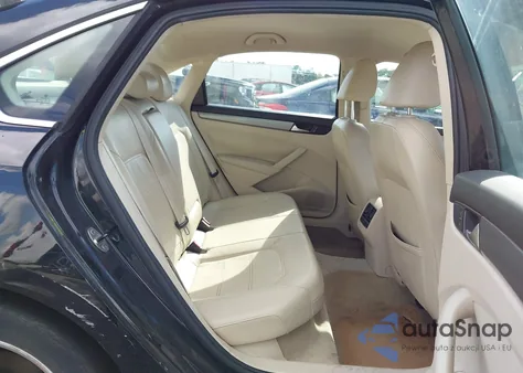 2014 Volkswagen Passat 1.8T Se from USA, damaged, VIN 1VWBT7A37EC110158